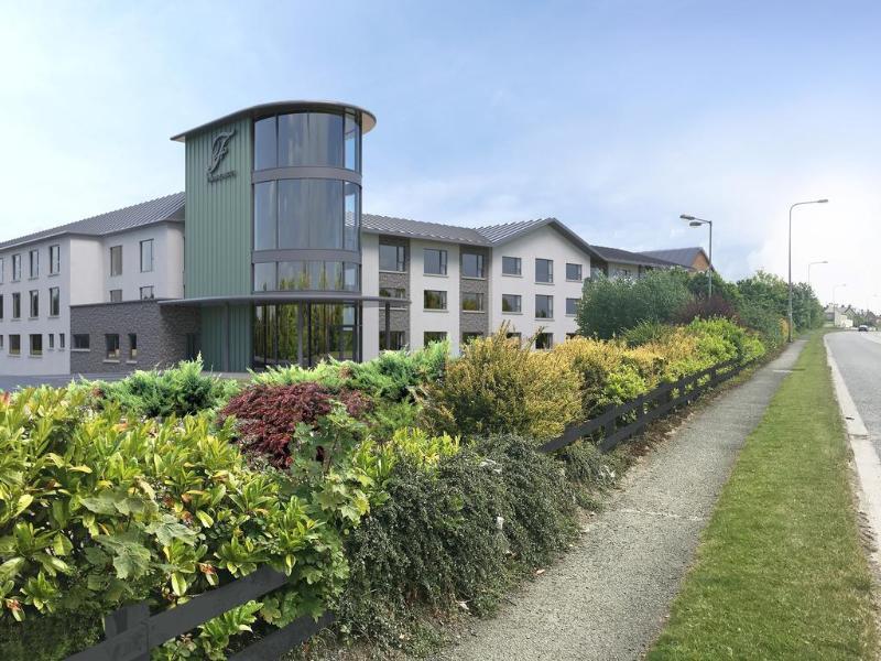 Fairways Hotel Dundalk Exterior photo